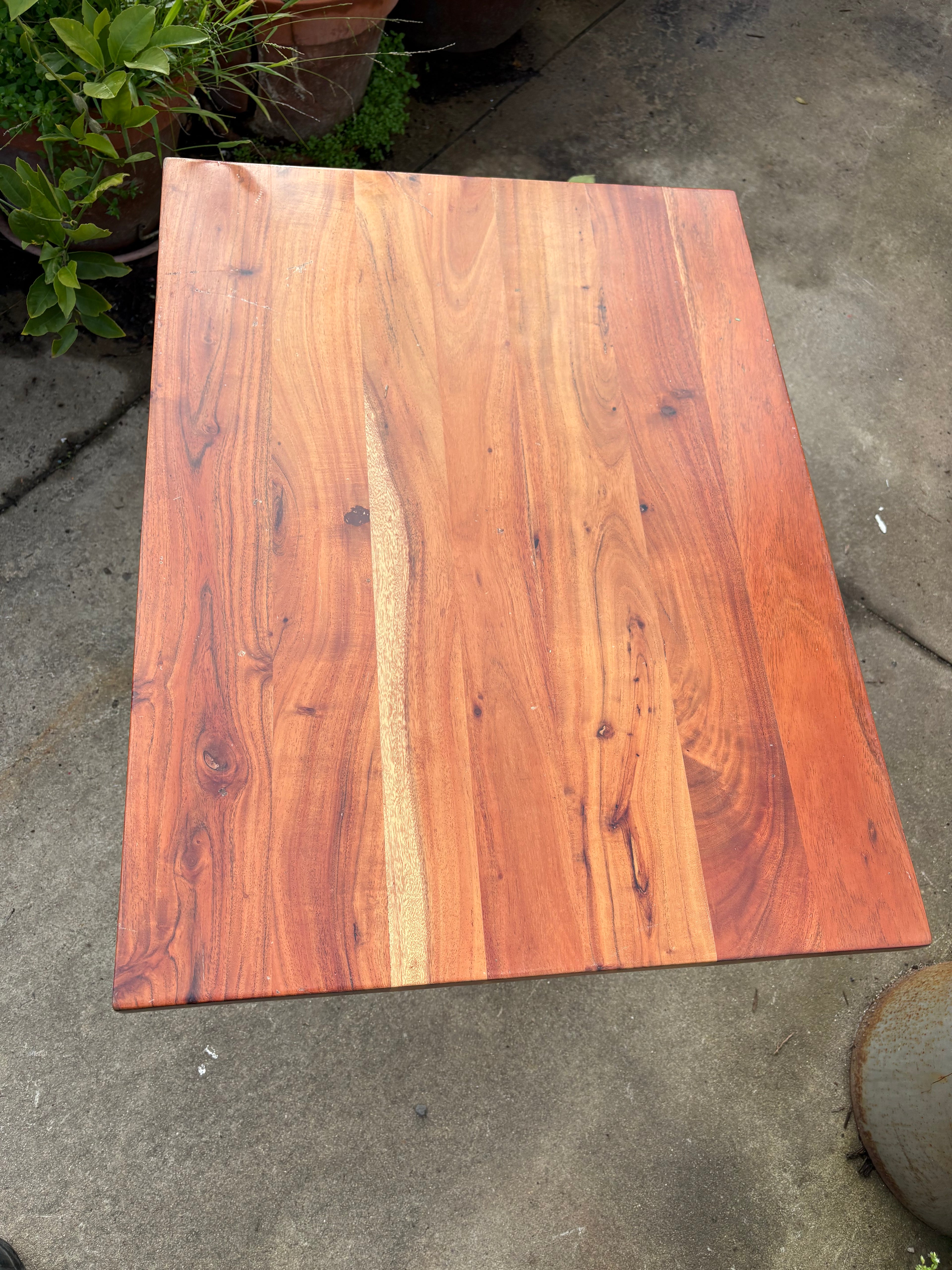 Cafe table cast iron base, solid timber top