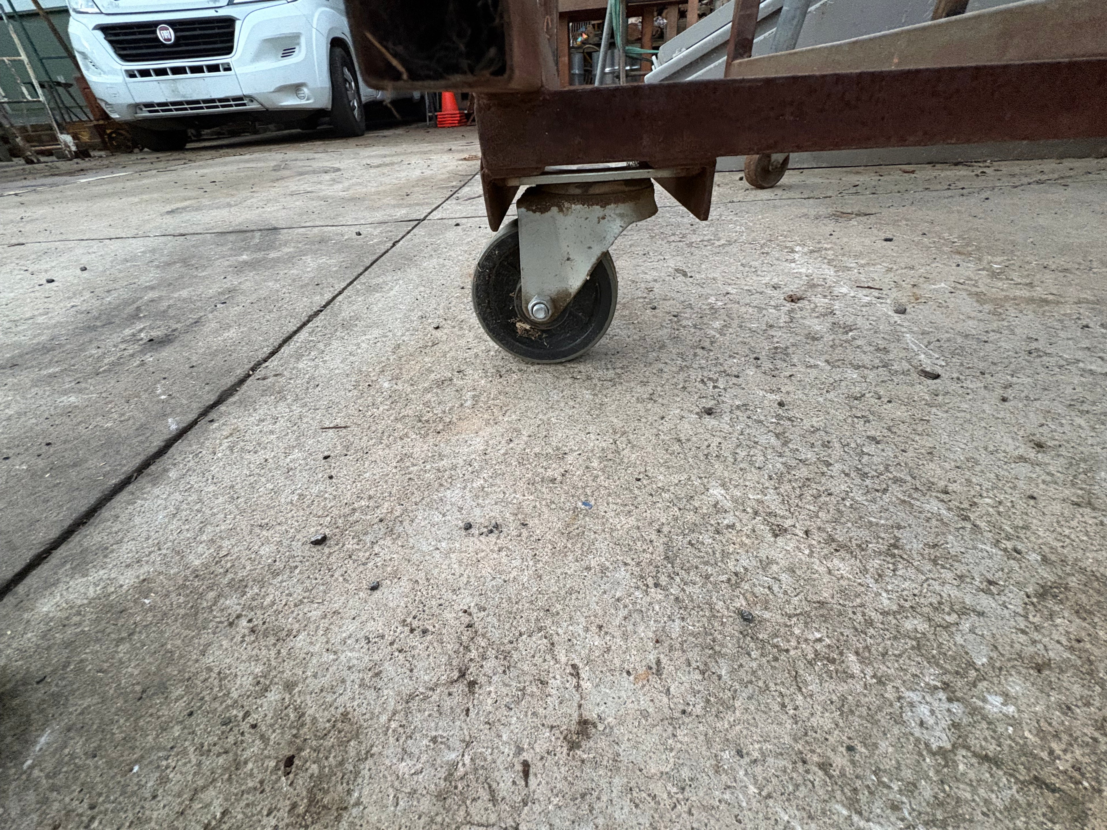 Industrial Trolley with 4 Swivel Wheels
